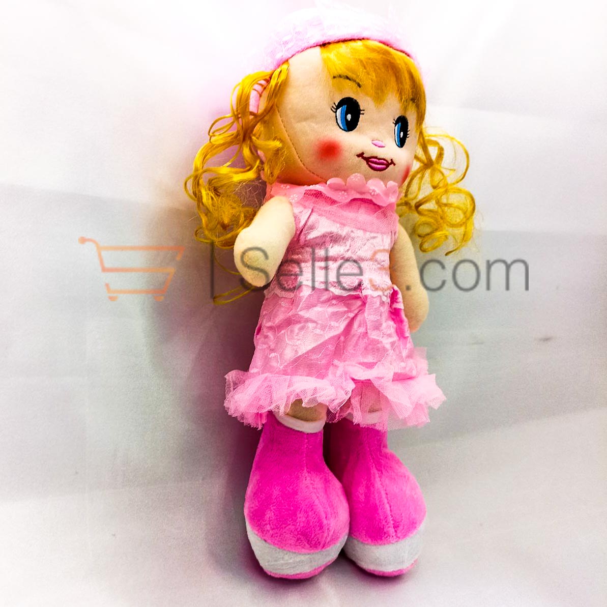 دمية قماشية Poupee Doll