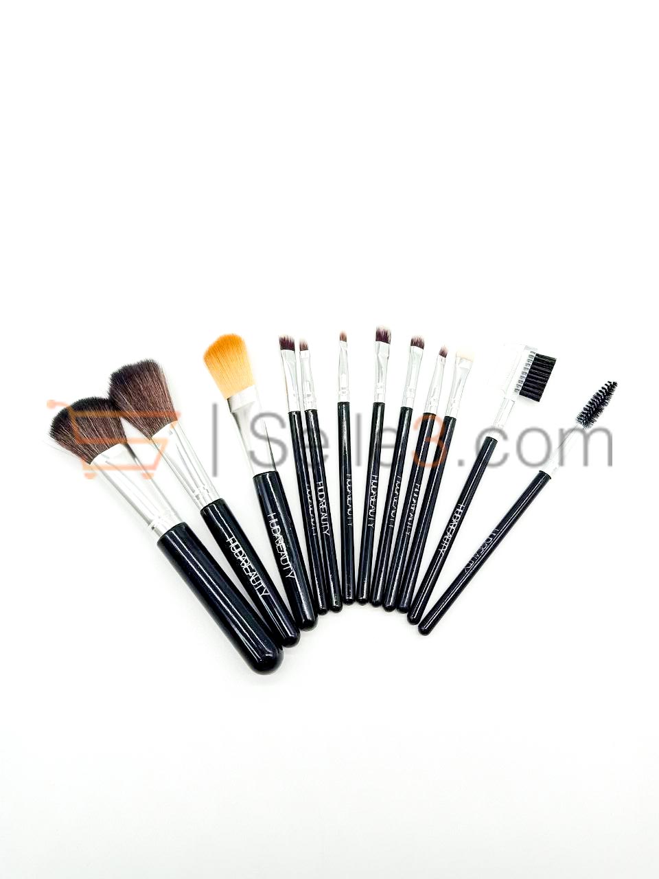 HUDA BEAUTY Pinceaux