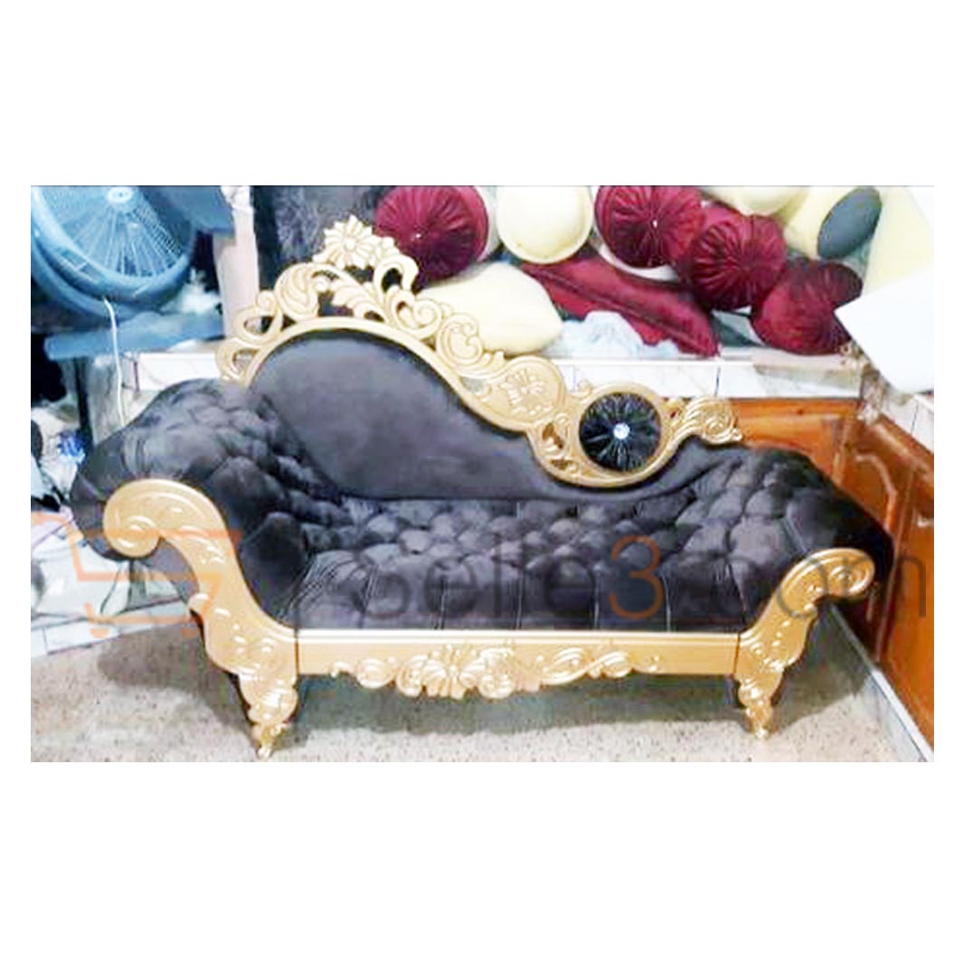 Fauteuil et coussins